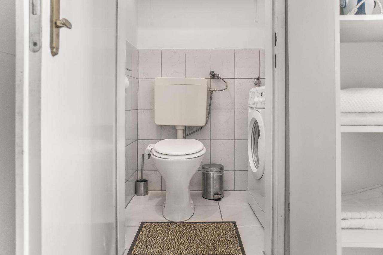 Appartamento Cozy 1Br Apt. Near Millenium Tower & Danube River Vienna Esterno foto