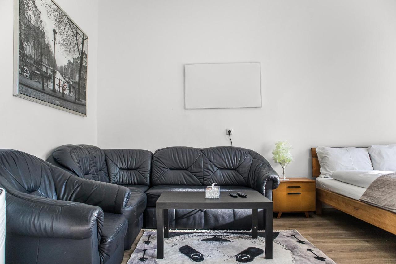 Appartamento Cozy 1Br Apt. Near Millenium Tower & Danube River Vienna Esterno foto